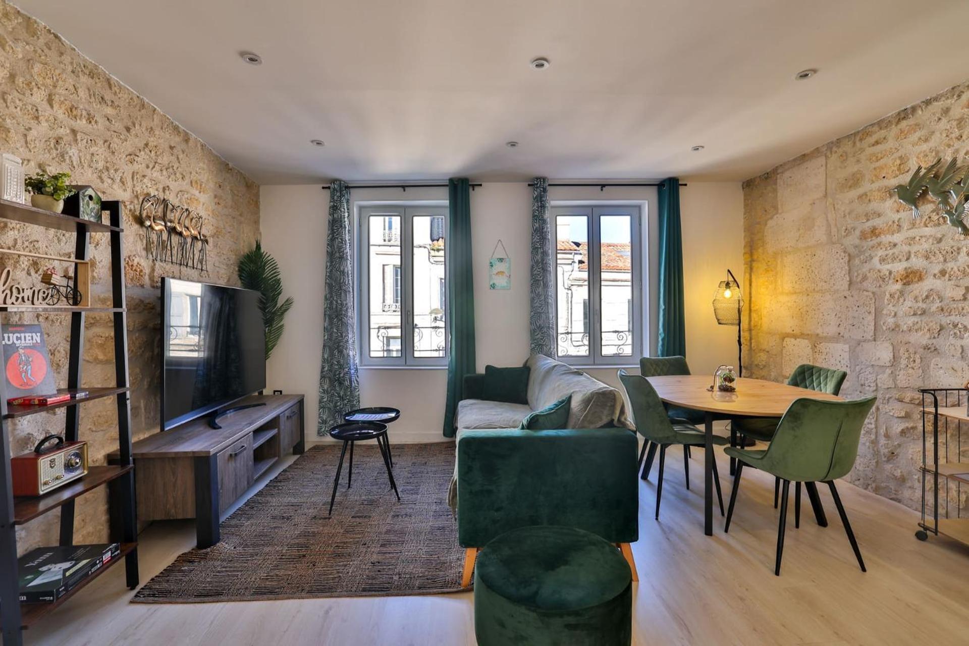 Le Lucien Eco-Appart'Hotel - Angouleme - Centre - Wifi - Parking Prive - Classe 4 Etoiles Esterno foto