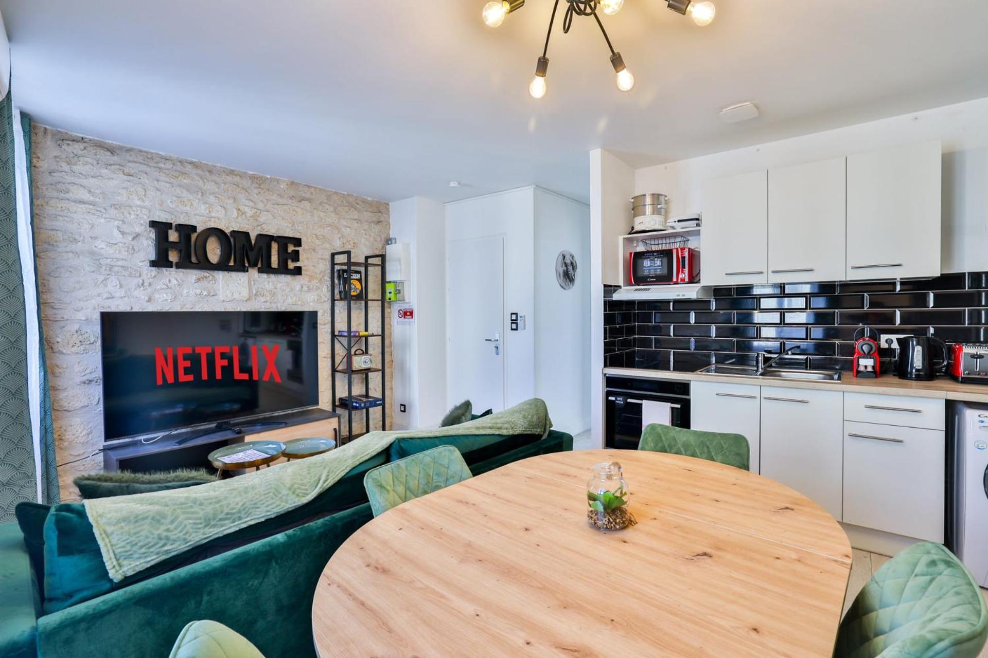 Le Lucien Eco-Appart'Hotel - Angouleme - Centre - Wifi - Parking Prive - Classe 4 Etoiles Esterno foto