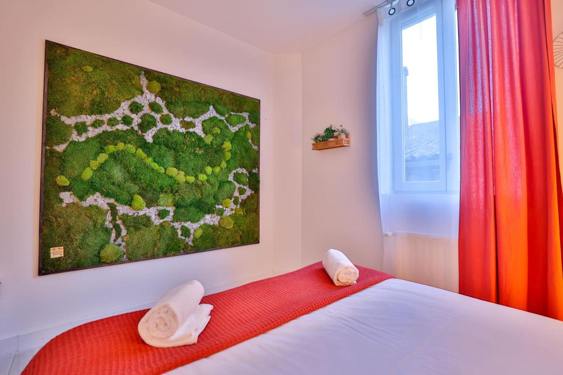 Le Lucien Eco-Appart'Hotel - Angouleme - Centre - Wifi - Parking Prive - Classe 4 Etoiles Esterno foto